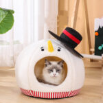 Warm Winter Cat Nest - Cozy & Soft Bed for Cats and Small Pets 