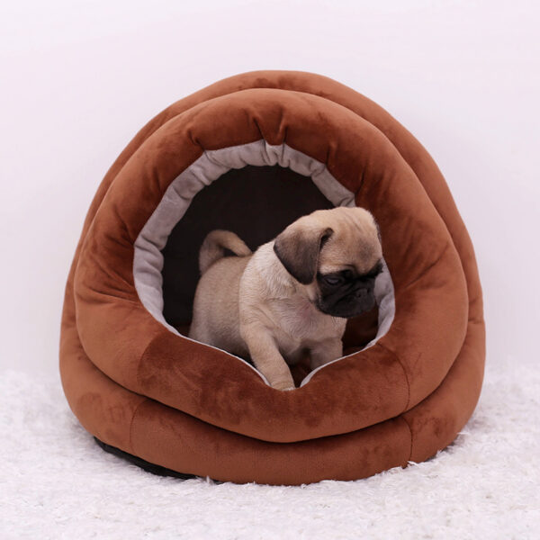 All-Season Pet House - Warm & Cozy Shelter for Dogs and Cats, Perfect for Year-Round Comfort 