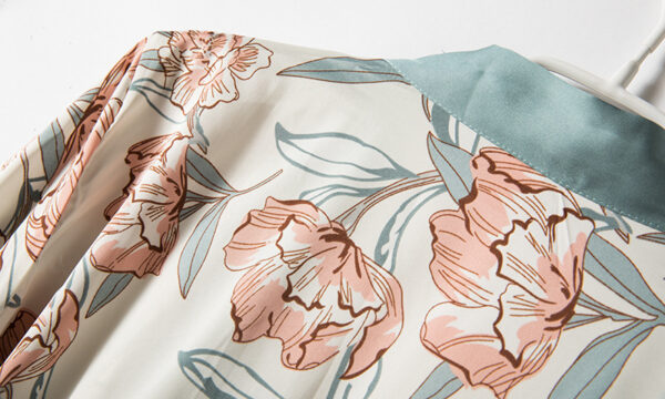 Women's Floral Satin Kimono Robe – Lightweight Sleepwear & Homewear - Image 3