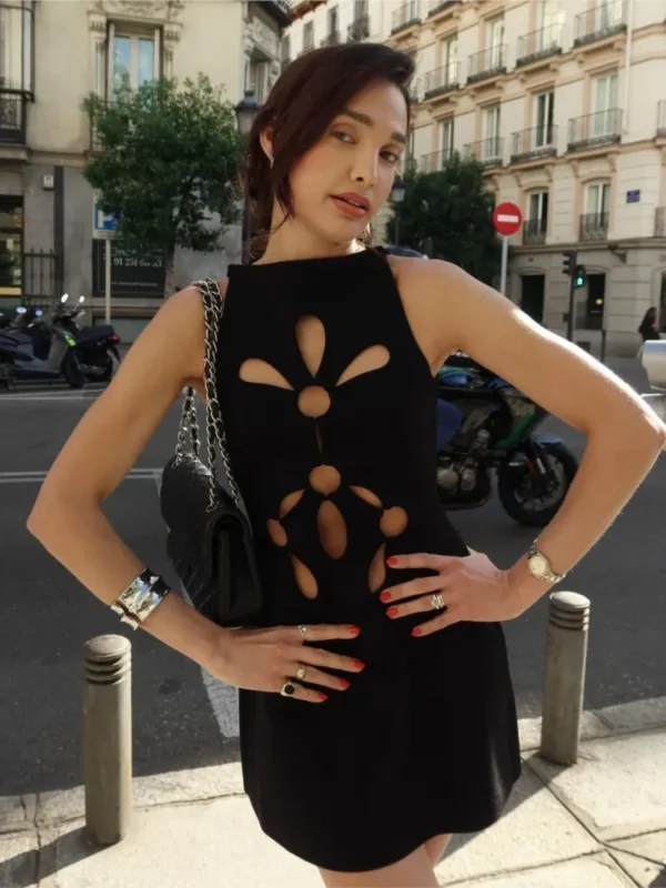 Floral Cutout Knit Mini Dress - Image 4