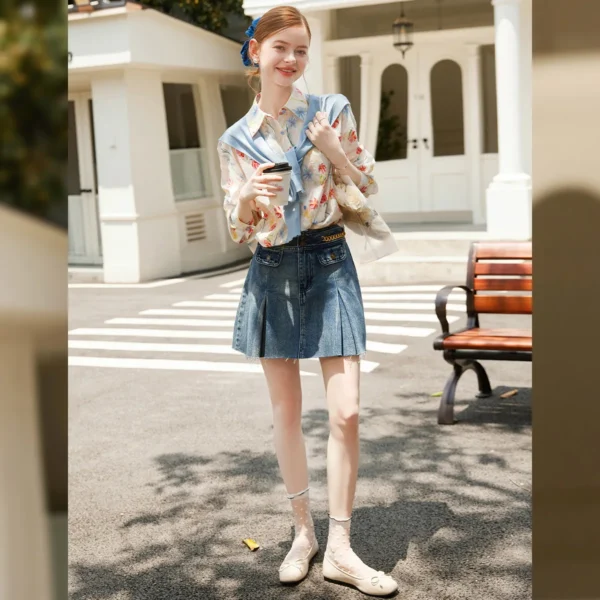 Floral Print Button-Up Shirt - Image 2